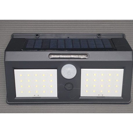 LED solarna svetilka  40xSMD 5W
